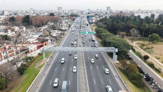 La autopista Perito Moreno eliminó el pago manual y se deberá abonar con TELEPASE