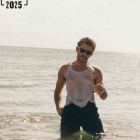 Jonathan Bailey elegido el hombre vivo más  sexy del 2025