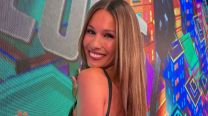 Adiós al jean wide leg clásico: Pampita lo reinventa y marca tendencia con el pantalón que reina en la primavera
