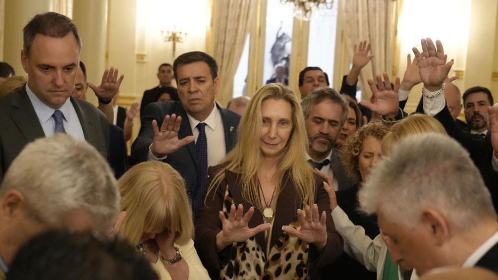 Interna de gobierno: Karina vs Caputo 04112025