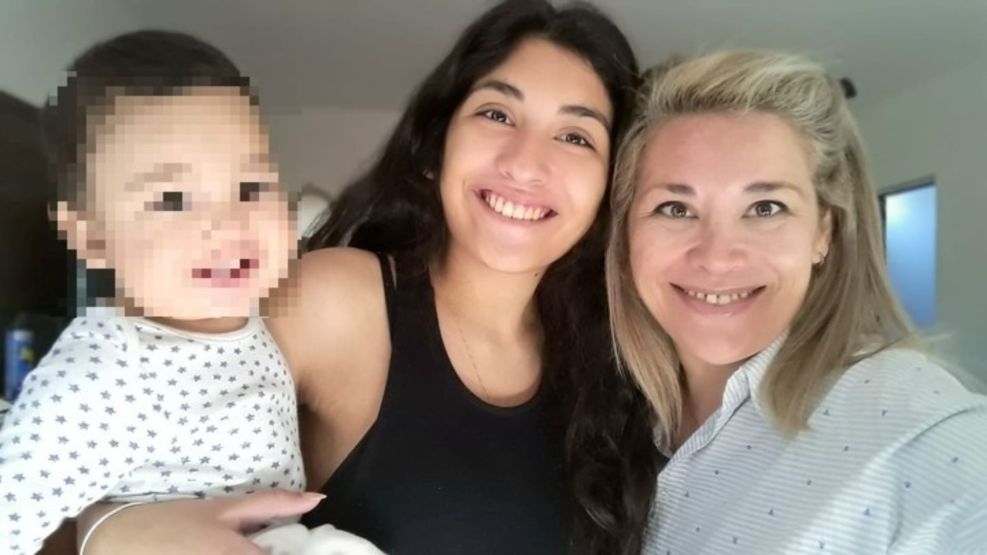 Luna Giardina y Mariel Zamudio 