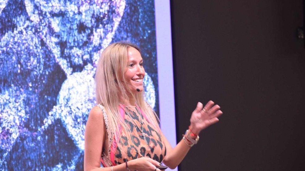 "Verónica Dobronich "