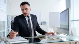 Por qué el Día del Bancario se celebra´el 6 de noviembre de 2025 05112025