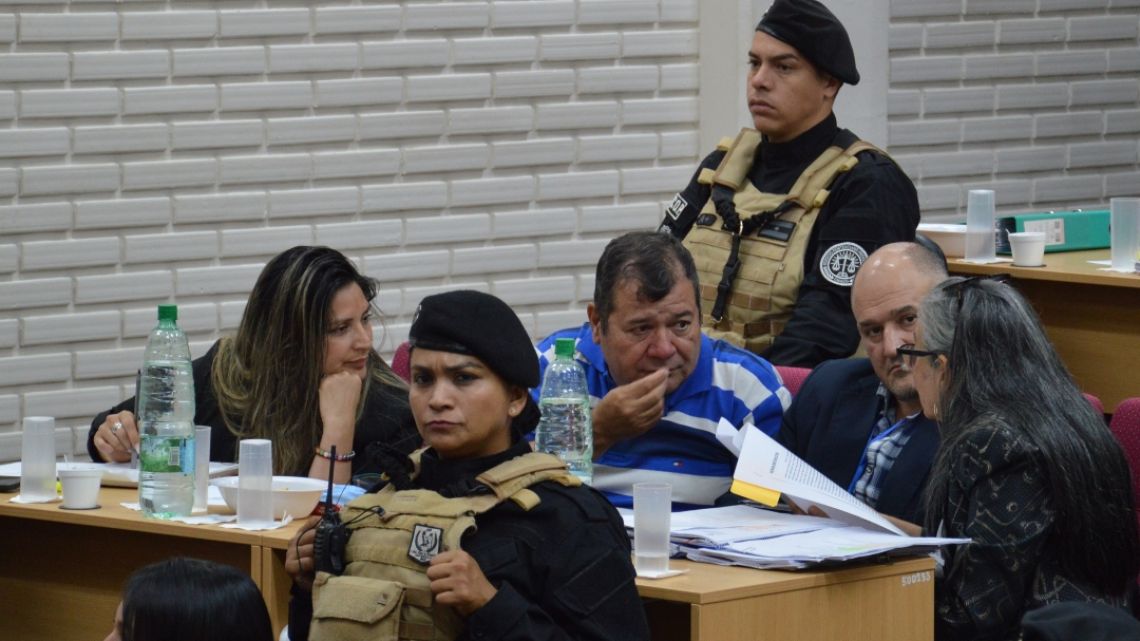 Octava jornada del juicio por Cecilia: dos fotos clave, sangre en una cama donada y la sonrisa de César