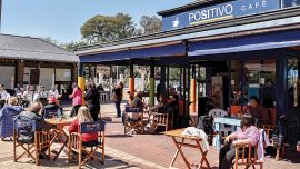 "Café Positivo", en San Isidro, es atendido por jóvenes neurodivergentes.