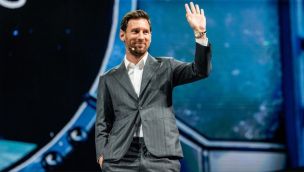 Lionel Messi en el América Forum 4