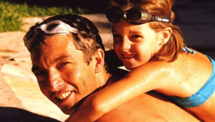 Así es la vida de Clara, la hija menos conocida de Ricardo Darín: negocio propio, amor extremo por los animales y mucho arte