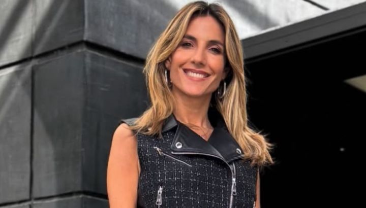 El impresionante look de María Belén Ludueña en el Teatro Colón: bordado a mano y el color imbatible para este verano