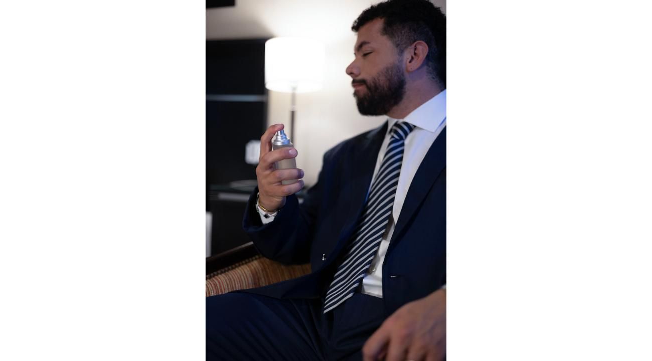 Confiance pour homme de VAL-ROU la fragancia que transgrede las reglas