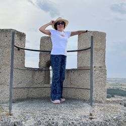 La ruta del vino en Castilla y León viene acompañada por tradiciones ancestrales y castillos con mucha historia.