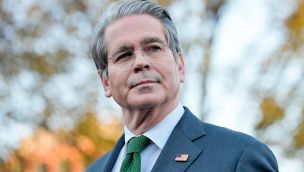 091125_scott_bessent_bloomberg_g