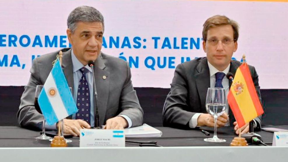 091125_cumbre_ciudades_macri_martinez_almeida_x_g