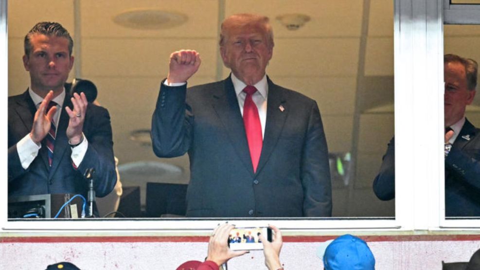 Donald Trump fue abucheado durante un partido entre los Washington Commanders y los Detroit Lions
