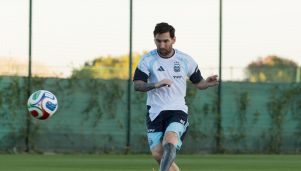 Lionel Messi entrenando con la Selección Argentina
