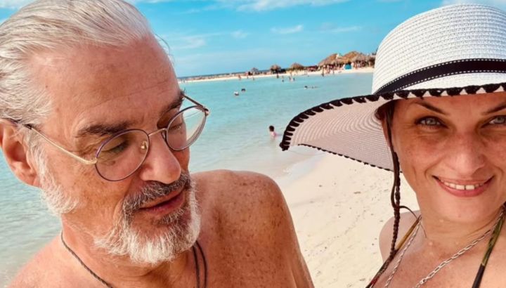 Las románticas vacaciones de Roberto Pettinato junto a su novia en Aruba
