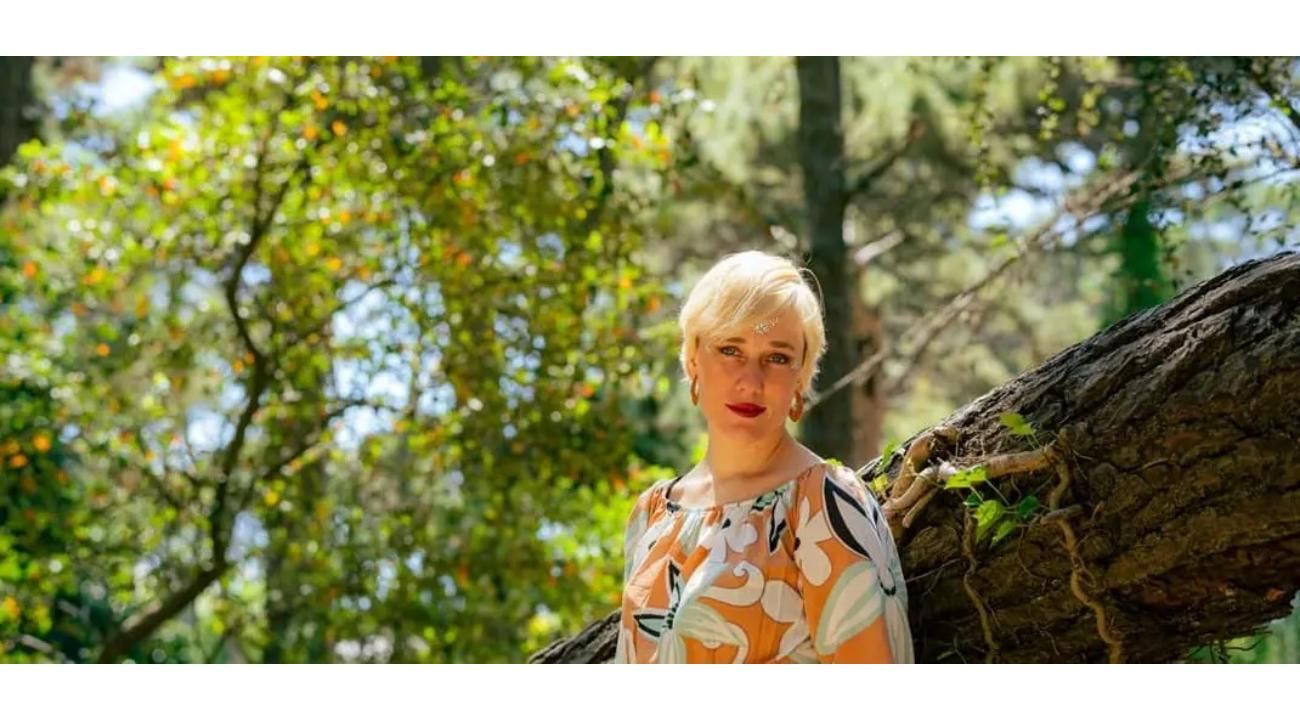 Flavia Zyszkowicz invita a recorrer el fascinante mundo de la astrología