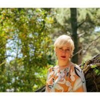 Flavia Zyszkowicz invita a recorrer el fascinante mundo de la astrología