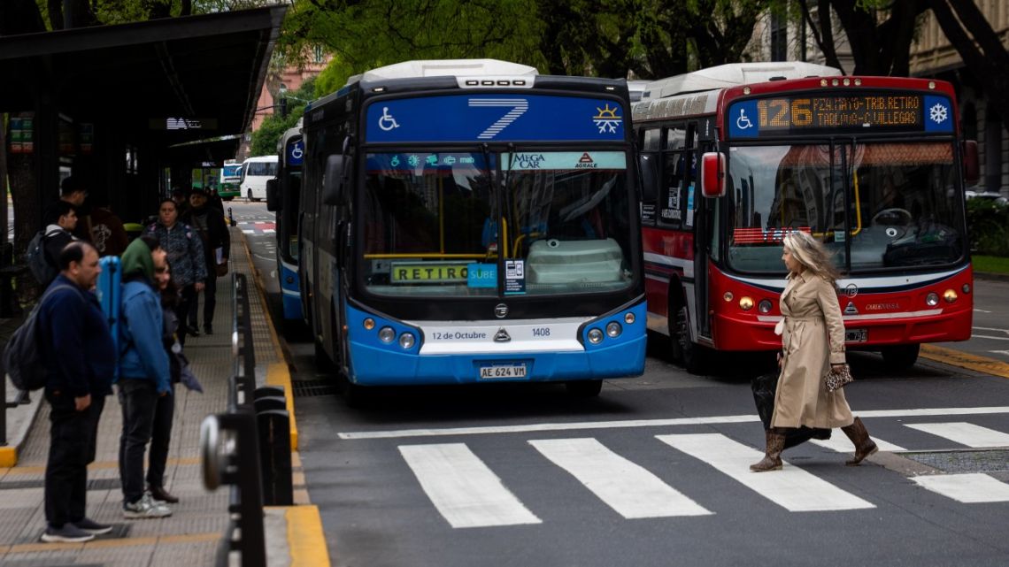 A bus stop in Buenos Aires. 