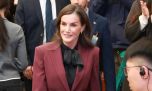 La reina Letizia conquista China: ovación de pie y una multitud detrás de ella