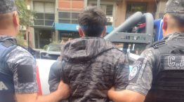 13112025_Titan_negra_Detenido_horizontal