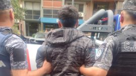 Cayó el "fantasma de la Titán negra": vecinos lo atraparon en Nueva Córdoba