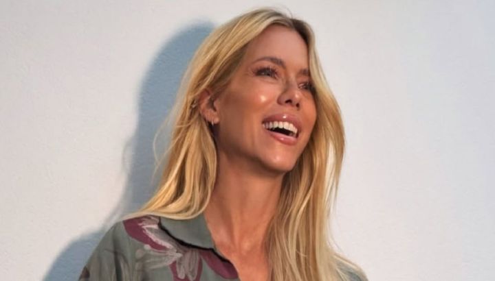 Nicole Neumann impone el enterizo airflow ideal para el verano: total white, liviano y boho chic