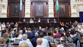 Kicillof, sin reunión ni fondos: la deuda de Nación, teléfonos cortados y la pelea del 2027