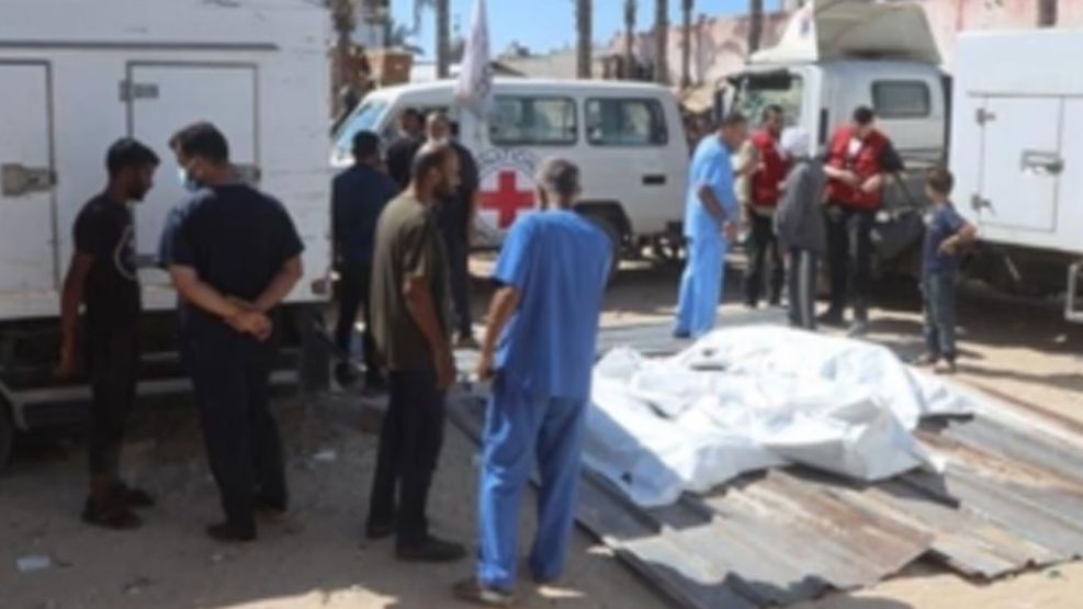 El Ministerio de Salud de la Franja de Gaza confirmó este sábado que recibió los cuerpos de 15 palestinos 15112025