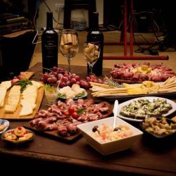 El Puntal, un edificio de 1930 en Alvarez de Toledo.