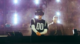 Bizarrap hizo historia al presentarse en el halftime de la NFL junto a Daddy Yankee