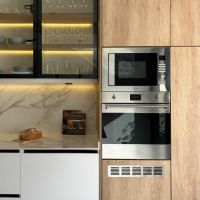 Cocina NH5753: funcionalidad y diseño en un lote angosto