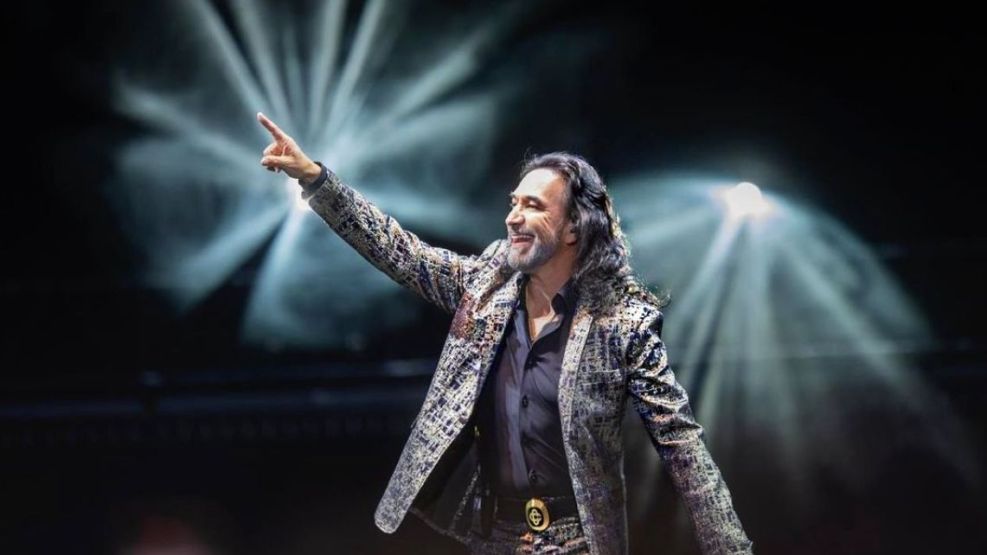 MARCO ANTONIO SOLÍS 