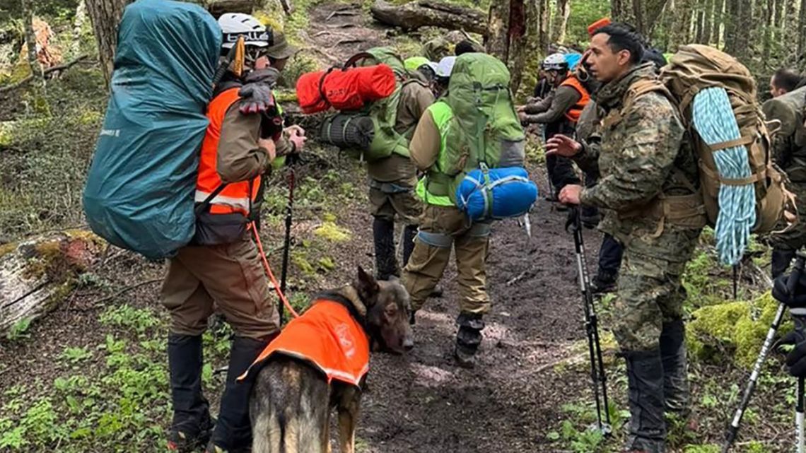 Rescue team for tourists who died in Patagonia November 18, 2025