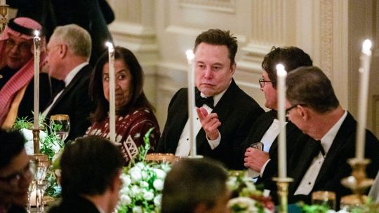 Elon Musk regresó a la Casa Blanca en señal de distensión con Donald Trump