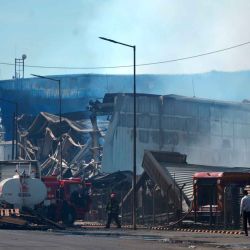 El incendio en el polo industrial de Carlos Spegazzini sembró un manto de duda sobre la causa de su origen. | Foto:Cedoc