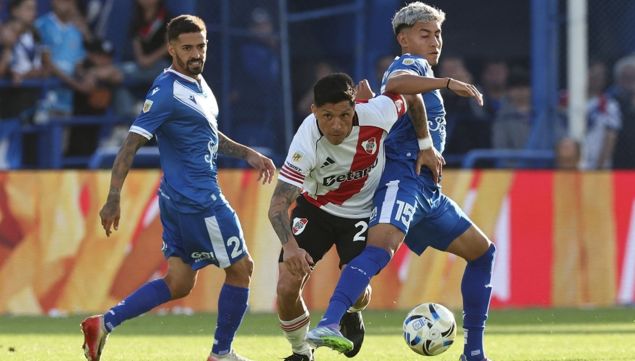 Enzo Pérez jugando para River Plate