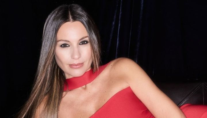 Pampita lució un renovador look melena sin cortarse el pelo: el revolucionario truco que fue furor