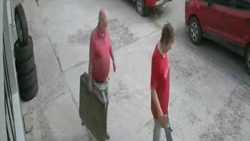 Una pareja de jubilados pagó de más en un local: la insólita decisión que tomaron los dueños - Image 2