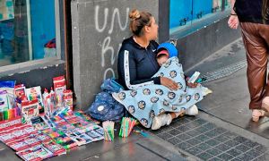 211125_pobreza_infantil_indigencia_desempleo_afp_g