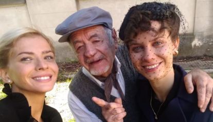 Isaac Eisen junto a La China Suárez en ATAV