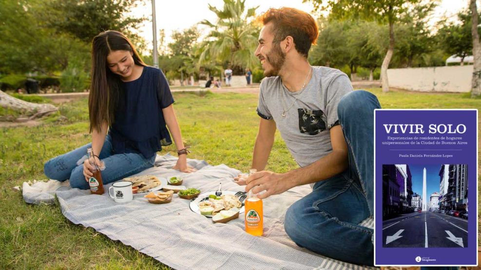 23_11_2025pareja_cedoc_g