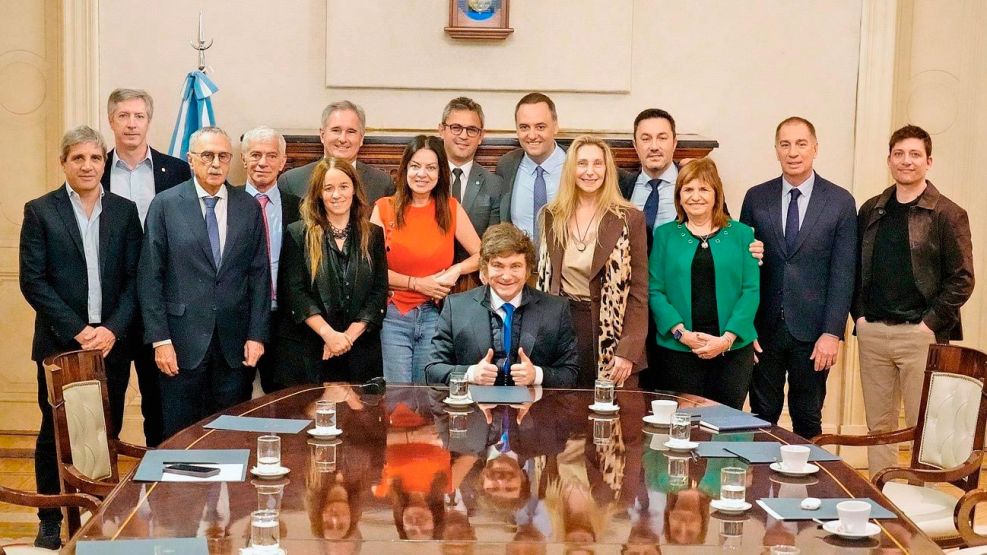 La victoria duró poco: Javier Milei ya corre de atrás y los gobernadores se fortalecen - Image 1