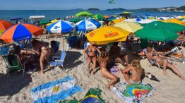 24112025_Argentinos_Playa_Floripa