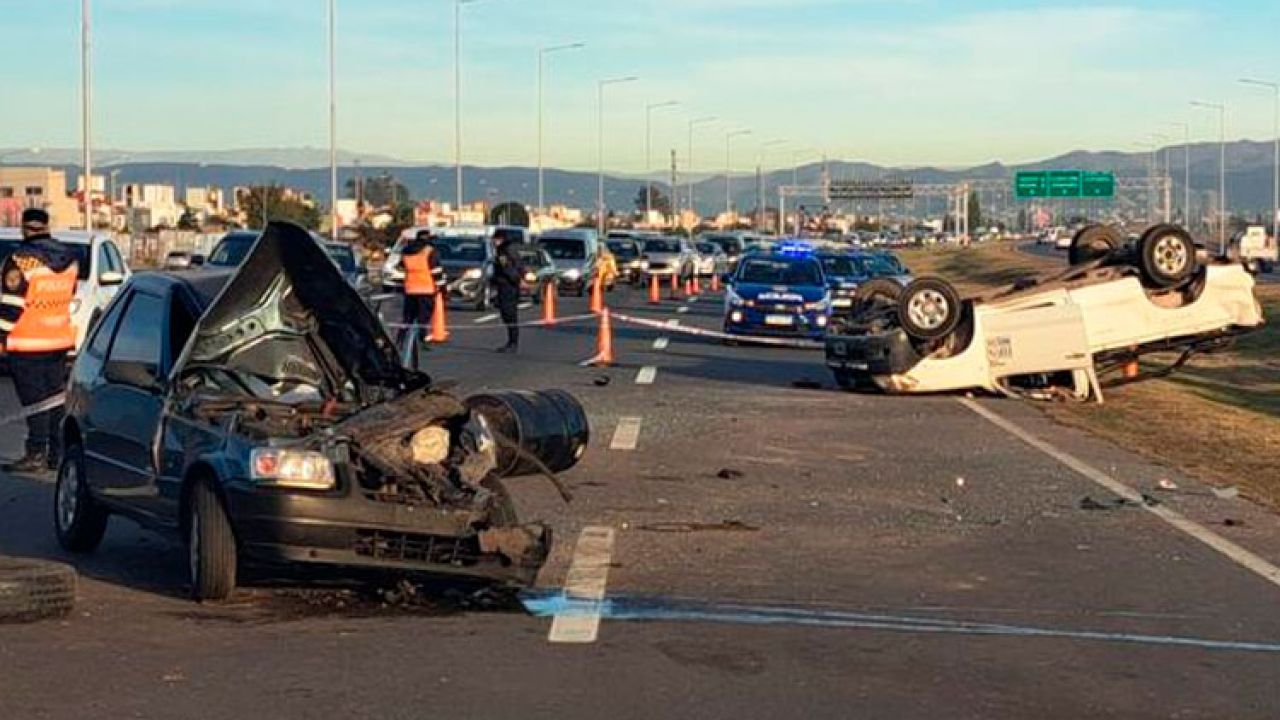 Escena de un siniestro vial en la circunvalación de Córdoba