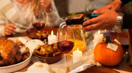 El Thanksgiving tiene su origen en 1621, cuando los colonos ingleses