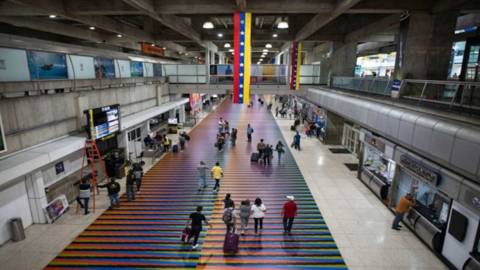 Aeropuerto internacional Simón Bolívar, Caracas Venezuela 20251125