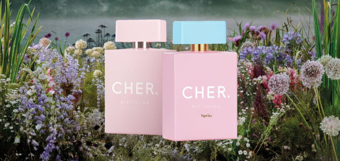 CHER DIECIOCHO redefine la experiencia beauty con su fragancia Spritz y su primer Peptide Lip Balm