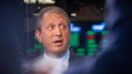Traders At The NYSE As Stocks Climb On Hopes For Russia Deal As Oil Falls