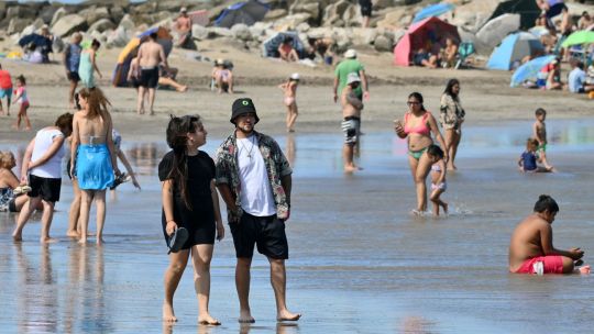 Temporada de verano 2026 en la costa bonaerense: precios de alquiler, reservas y alerta por estafas Temporada de verano 2026 en la costa bonaerense: precios de alquiler, reservas y alerta por estafas