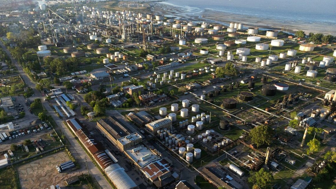 Mercuria, Vitol among bidders for Raizen Argentina refinery